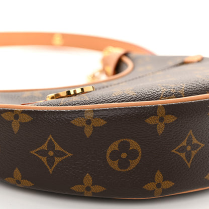 Louis Vuitton Monogram Loop 8 of 10
