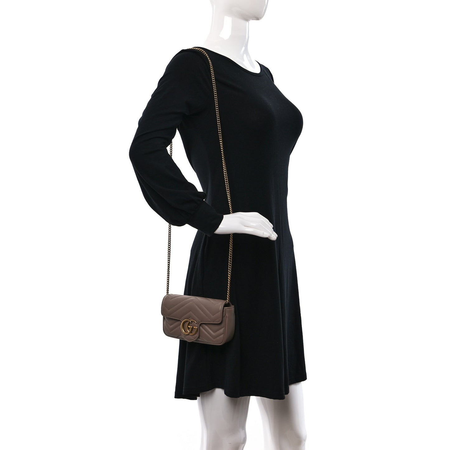 Calfskin Matelasse Super Mini GG Marmont Shoulder Bag Porcelain Rose