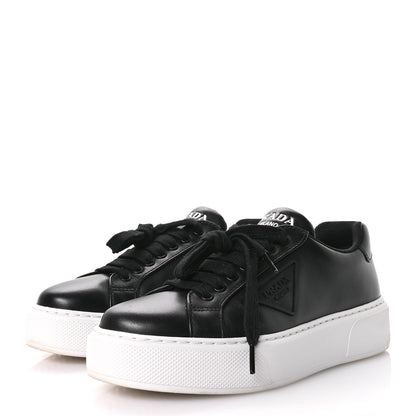 Prada Vitello Soft Logo Mens Low Top Sneakers 6.5 Black White 4 of 8