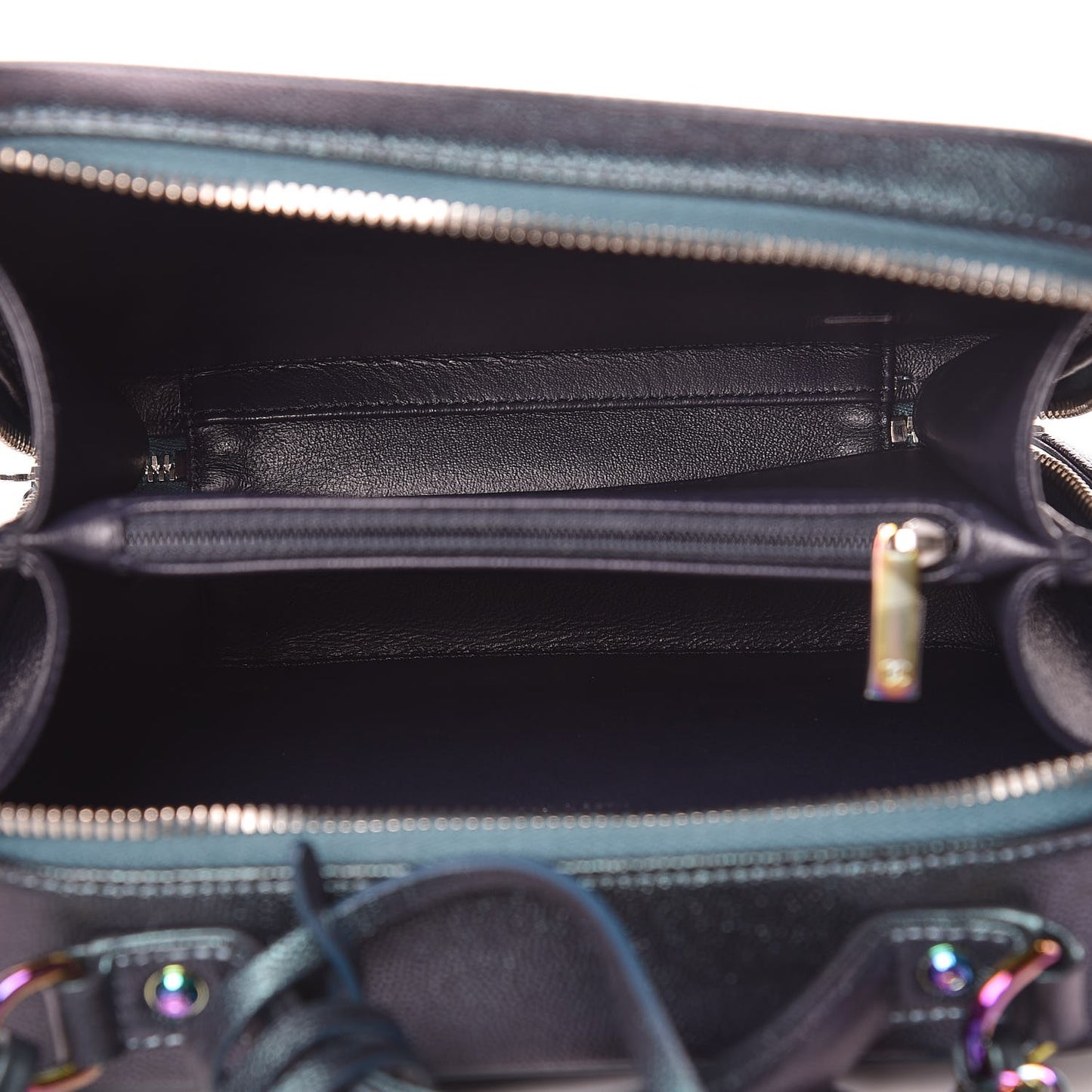 Iridescent Caviar Quilted Medium CC Filigree Vanity Case Dark Turquoise