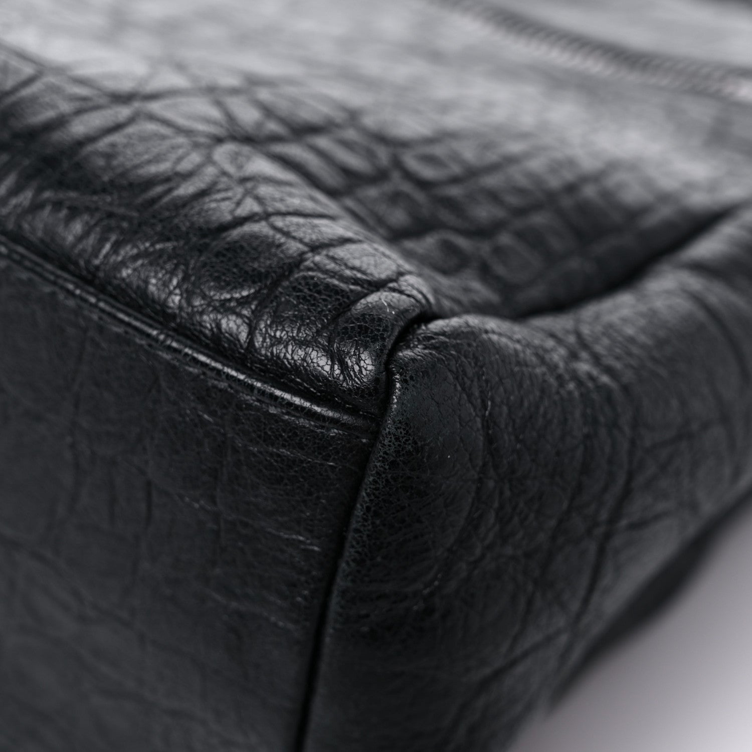 Saint Laurent Calfskin Crocodile Embossed Medium West Hollywood Monogram Fold-Over Black 12 of 15