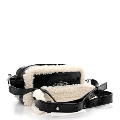 Marc Jacobs Shiny Calfskin Faux Shearling The Camera Bag Black 3 of 11