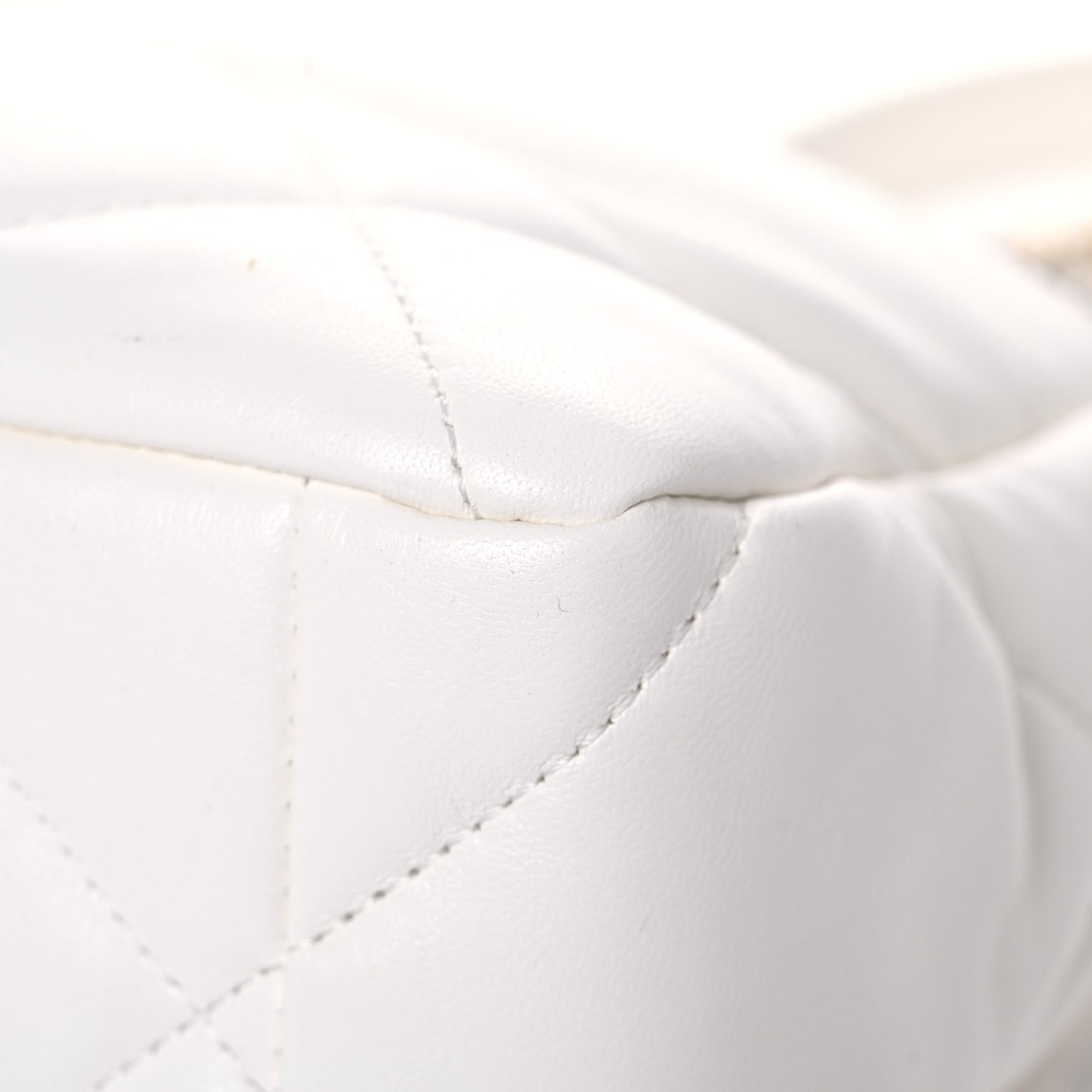 Lambskin Quilted Large Chanel 19 Flap White