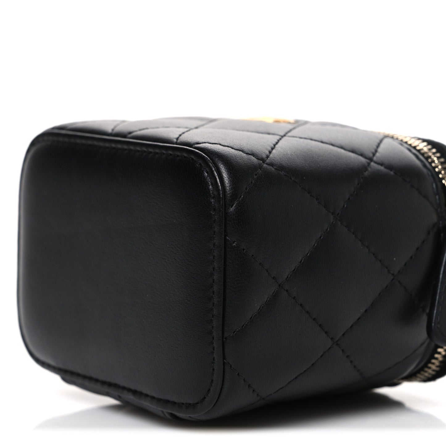 Lambskin Quilted Mini Pearl Crush Vanity Case With Chain Black