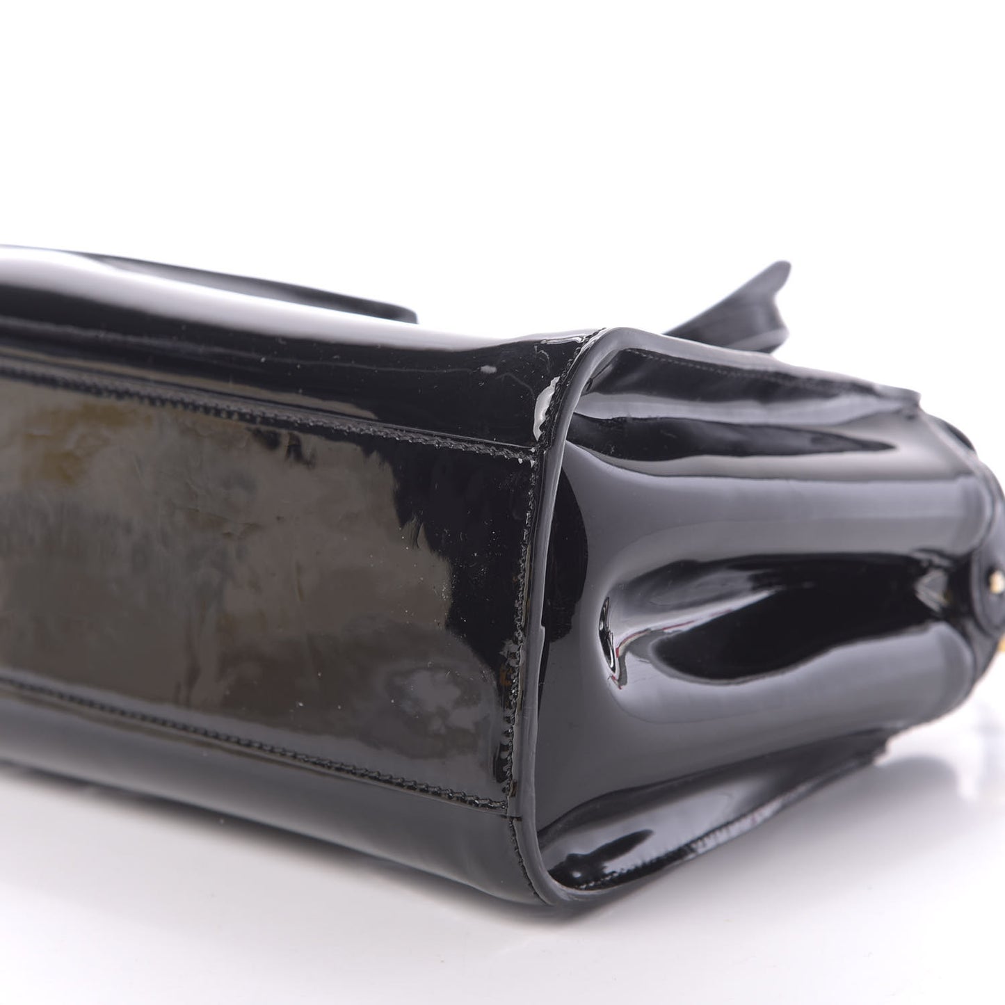 Vitello Vernice Mou Mini Peekaboo Iconic Satchel Black