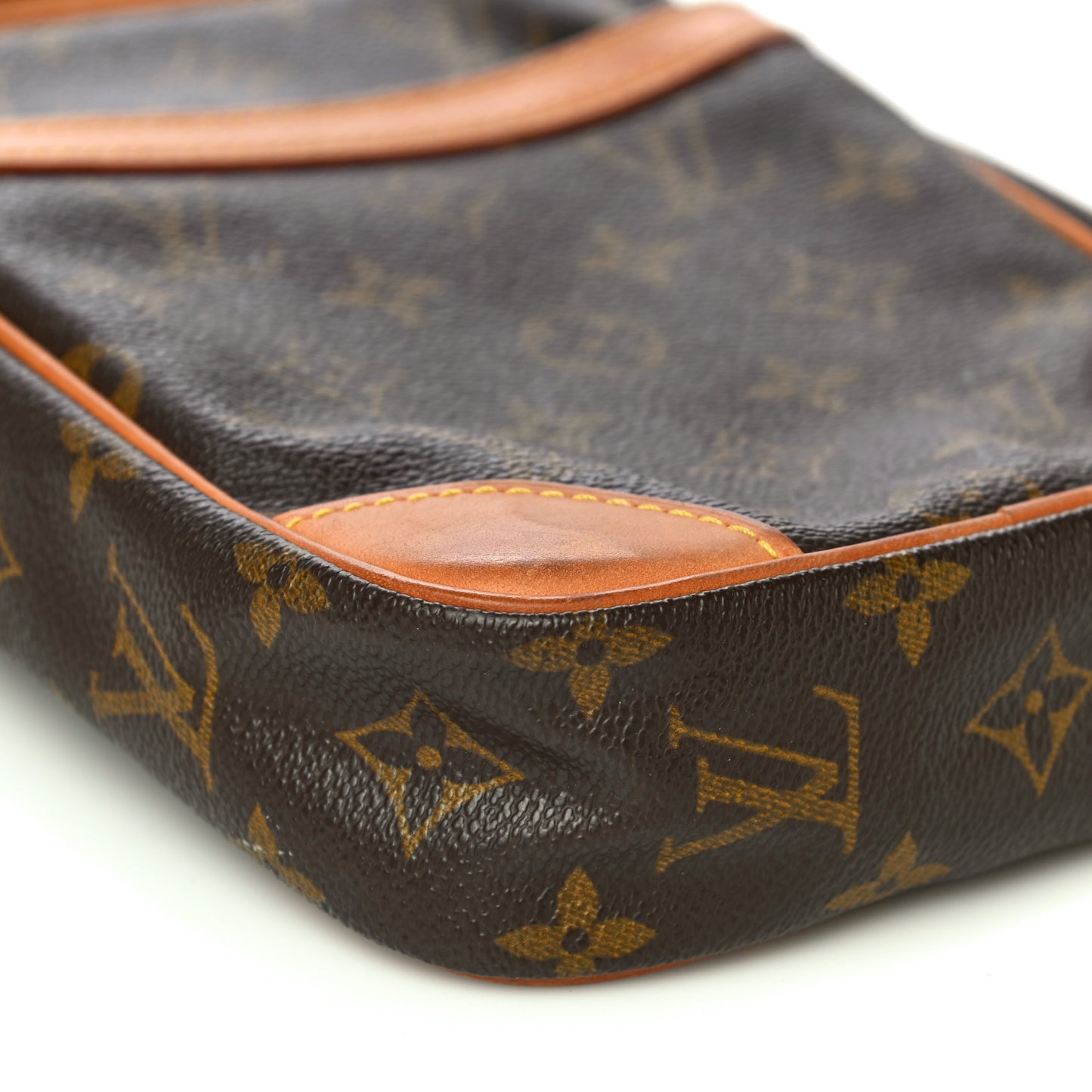 Monogram Danube 21