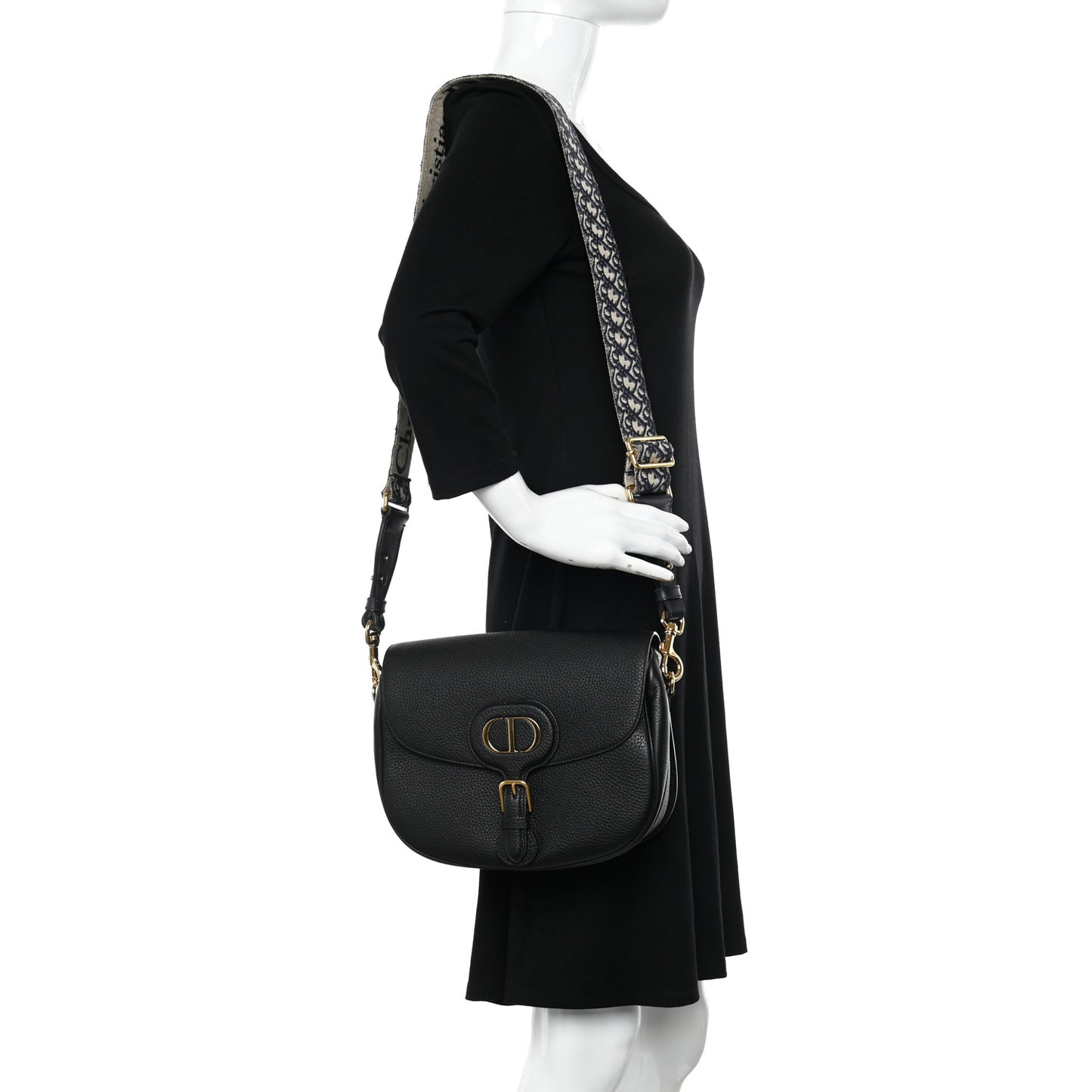 Grained Calfskin Large Bobby Flap Black