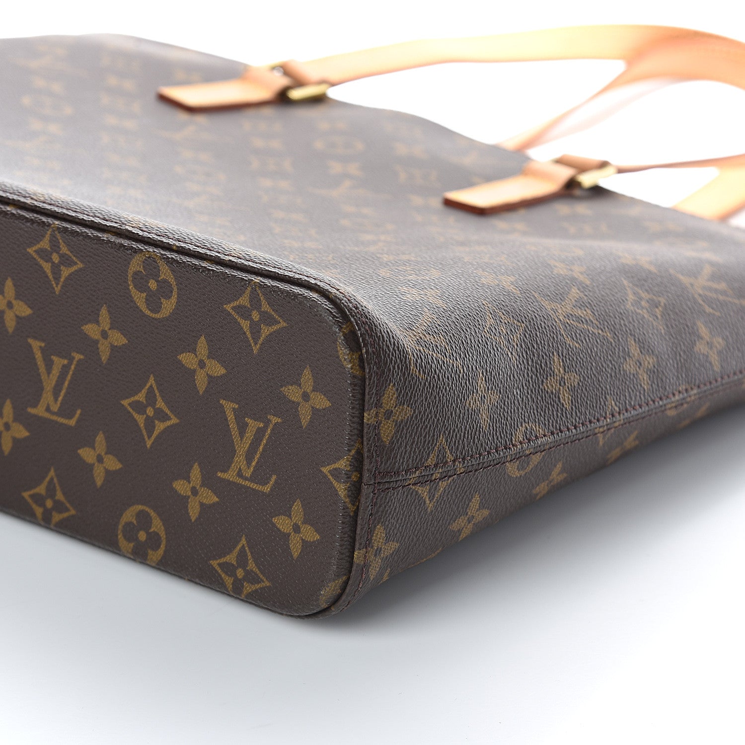 Louis Vuitton Monogram Luco 9 of 9