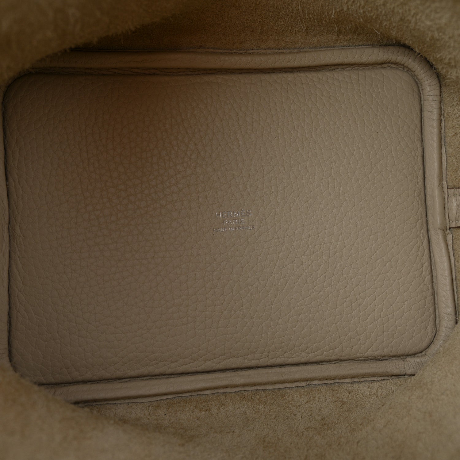 Hermes Taurillon Clemence Picotin Lock 18 PM Beton 10 of 21