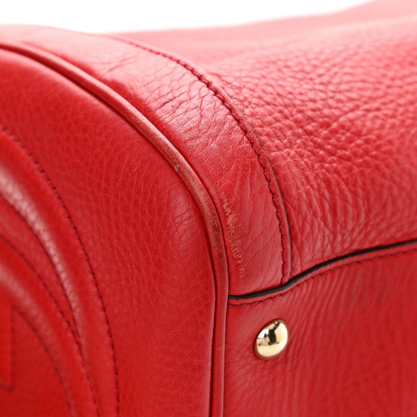 Pebbled Calfskin Medium Soho Boston Red