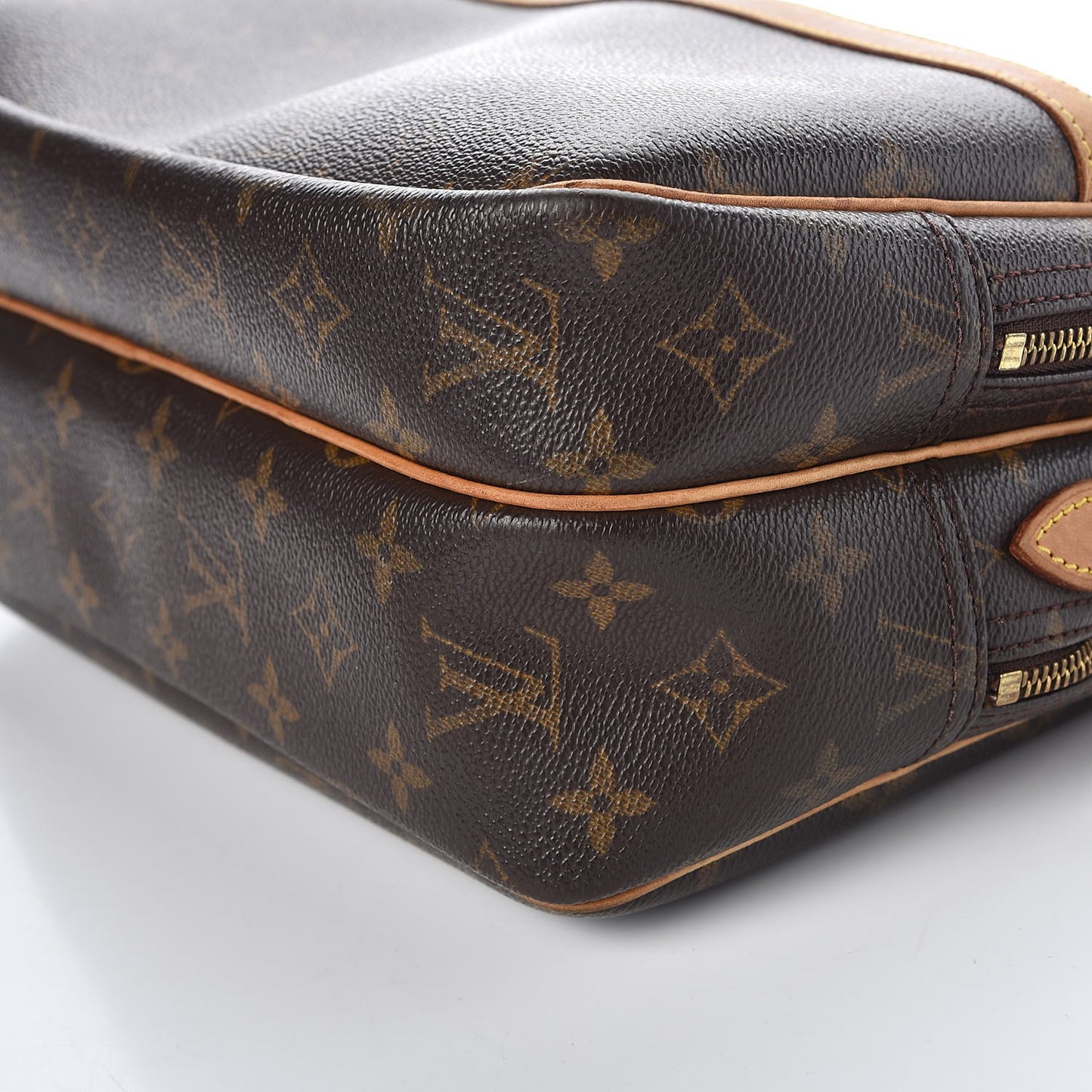 Monogram Reporter PM