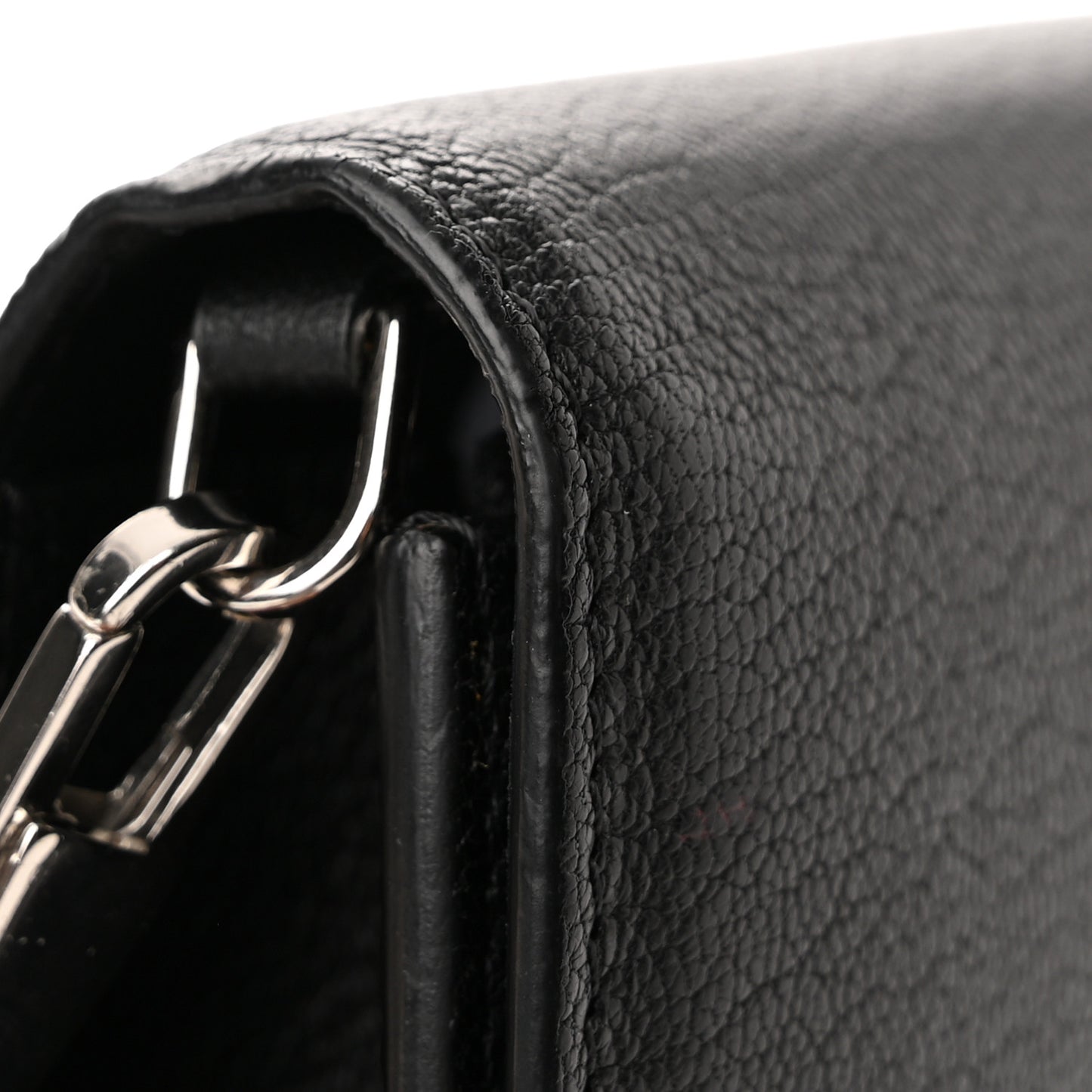 Sugar Goatskin Pandora Chain Wallet Black