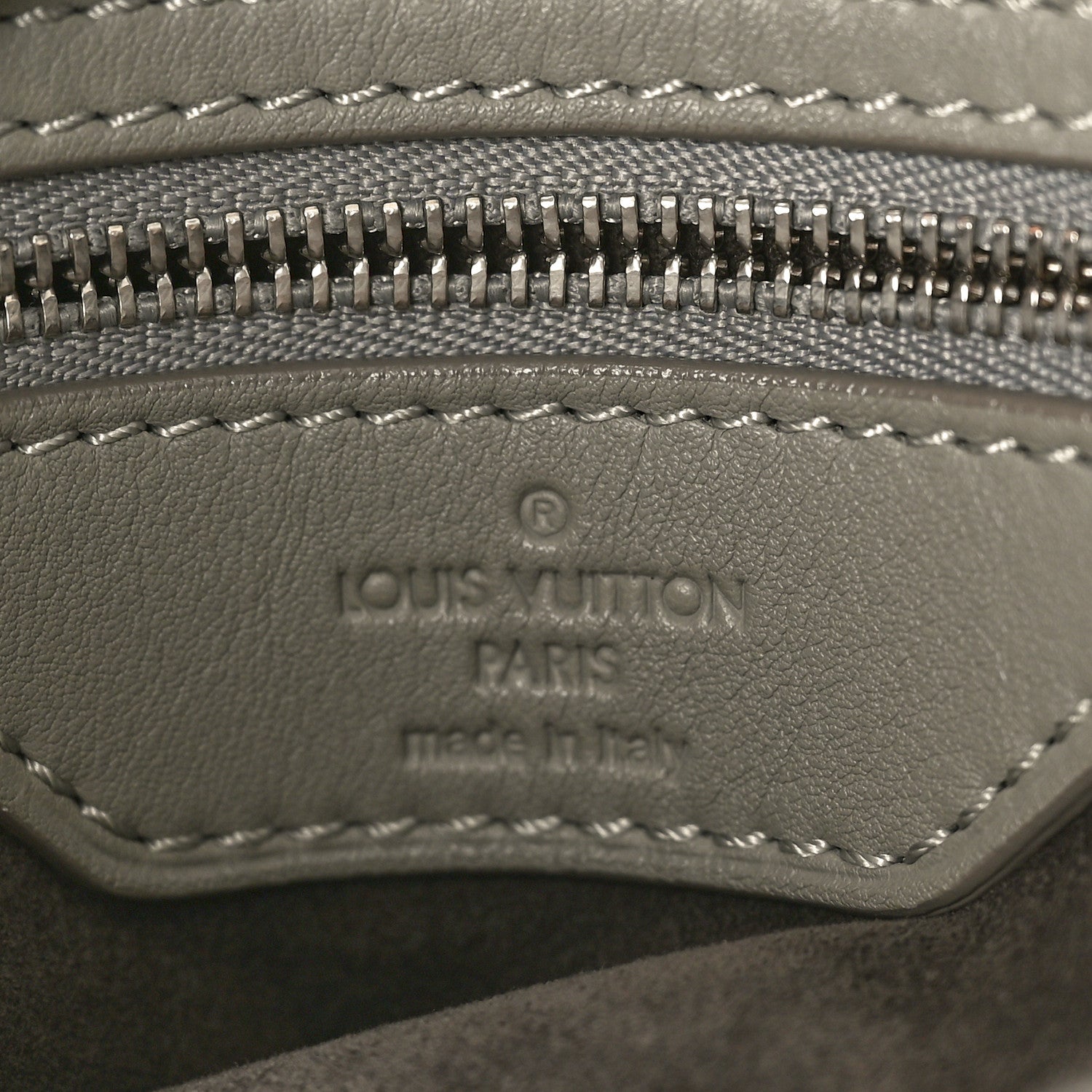 Louis Vuitton Monogram Antheia IXIA PM Fumee 6 of 9