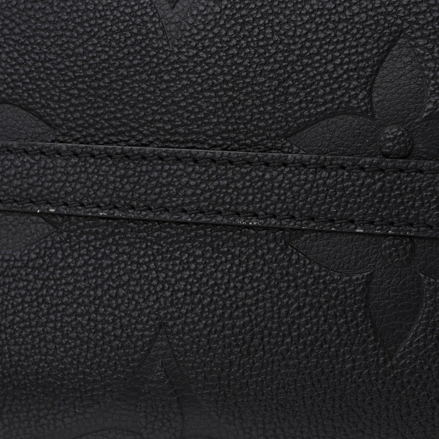 Empreinte Carryall PM Black