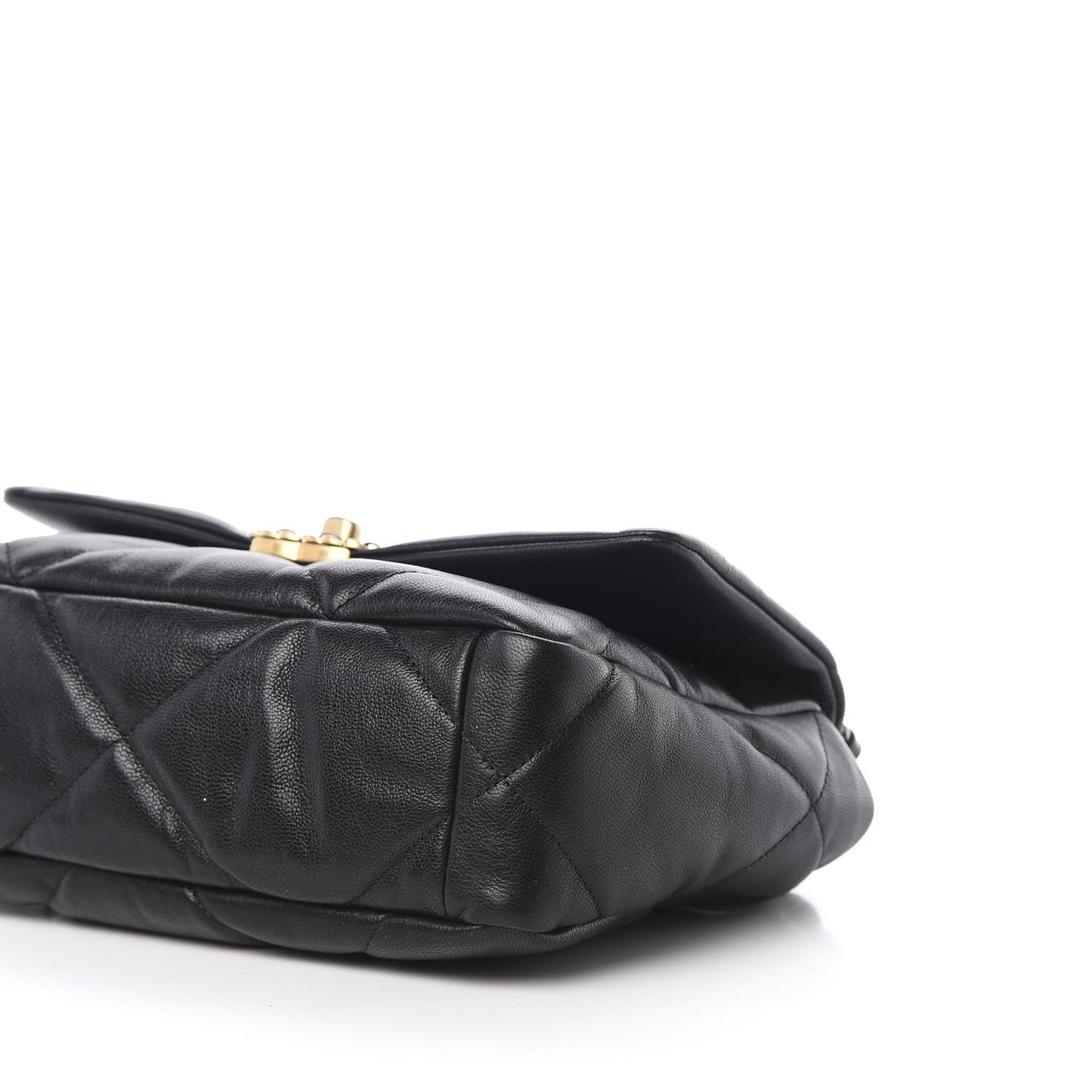 Goatskin Quilted Medium 19 Flap Black