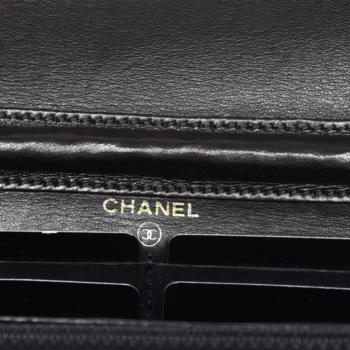 Caviar Wallet On Chain WOC Black