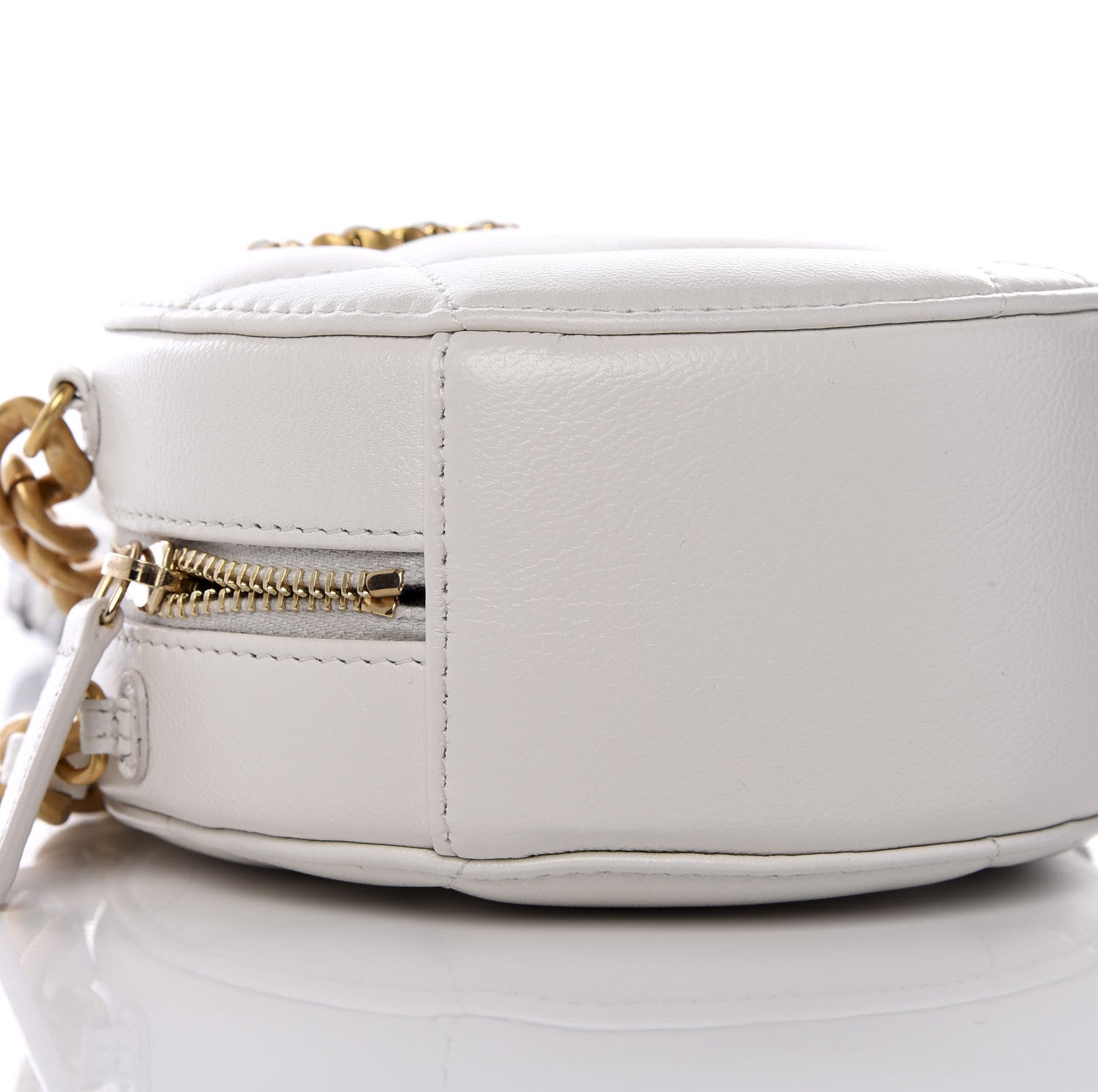 Chanel Goatskin Quilted 19 Round Clutch With Chain White 6 of 8