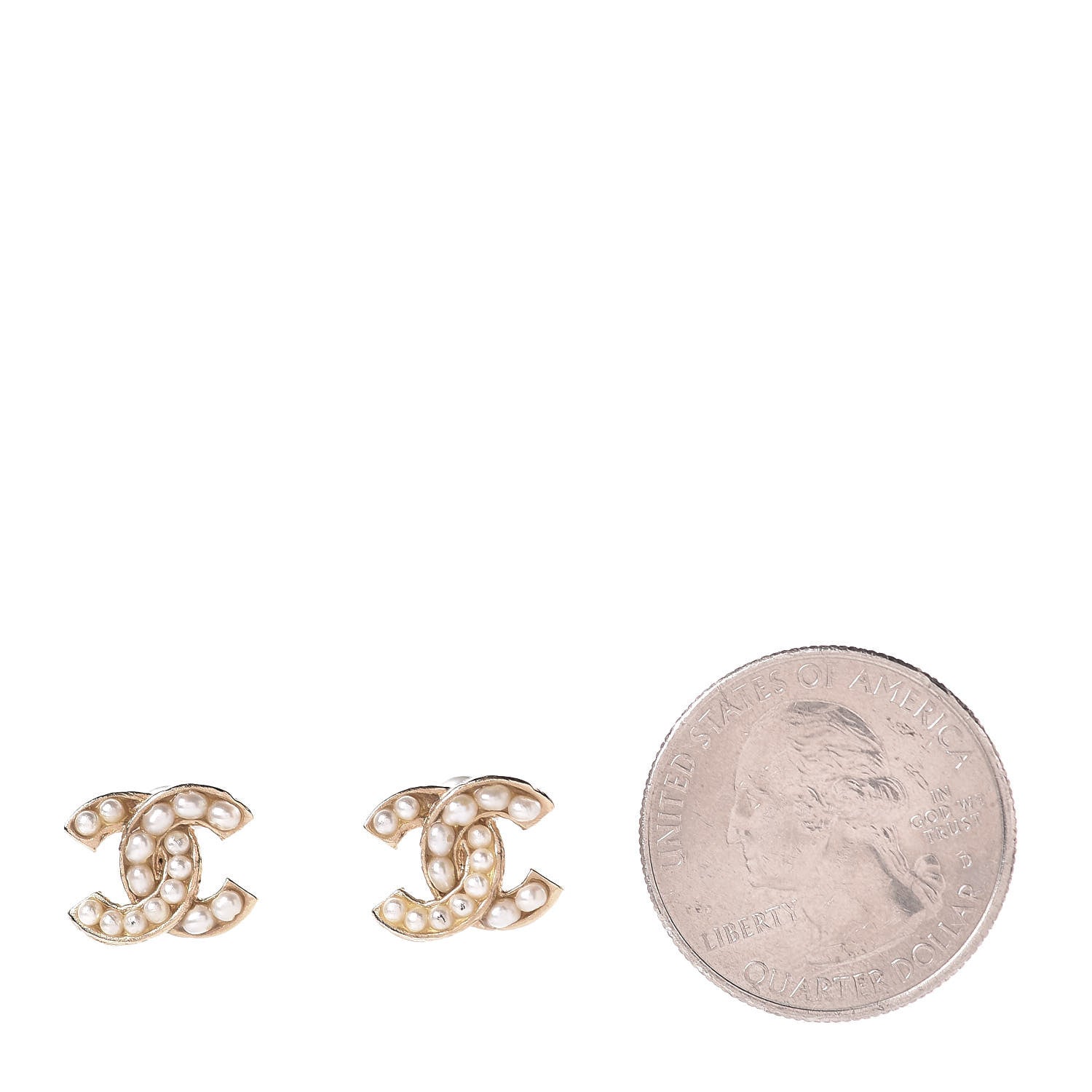 Chanel Pearl CC Earrings Light Gold 3 of 5