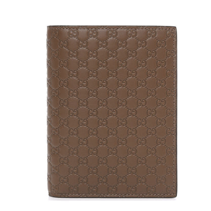 Gucci Microguccissima Passport Case Acero 1 of 8