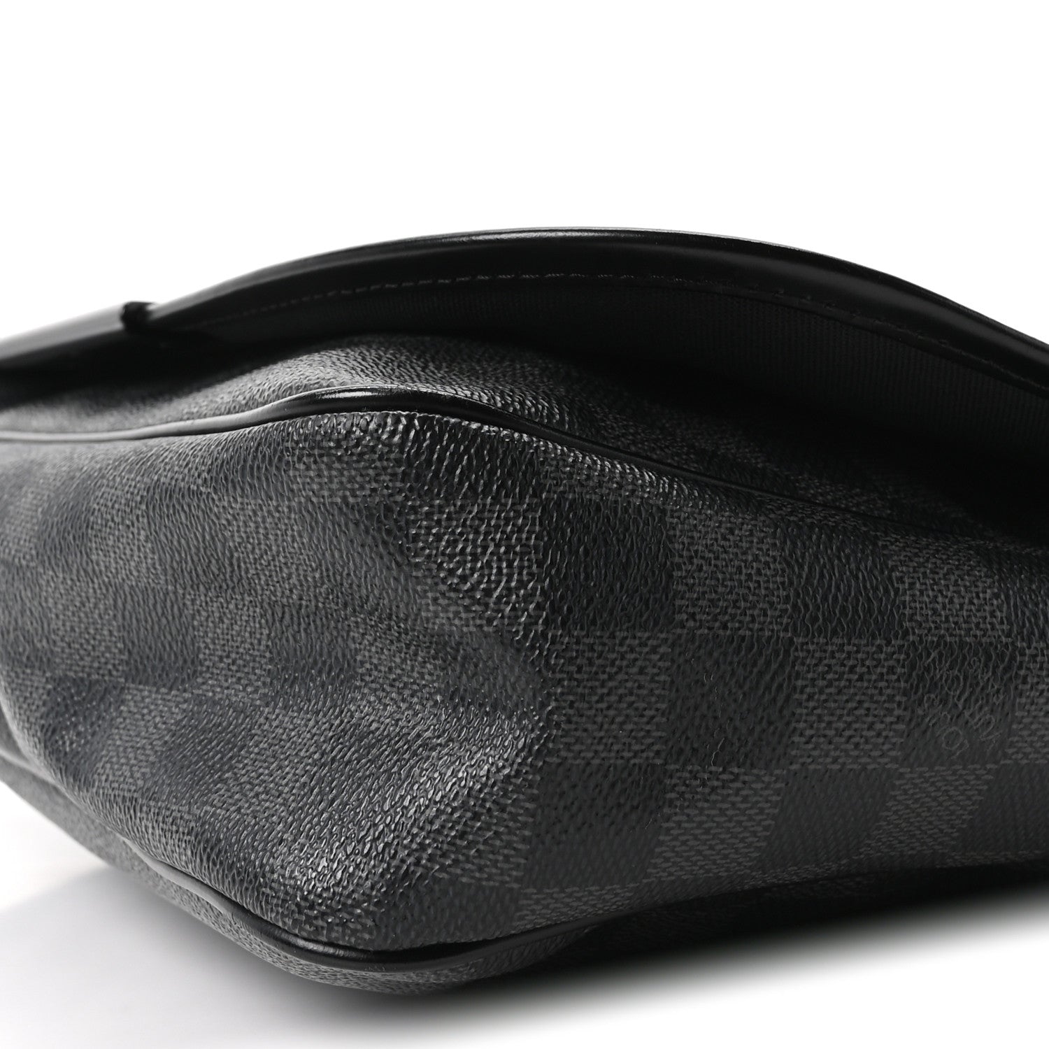 Louis Vuitton Damier Graphite Daniel MM 9 of 9