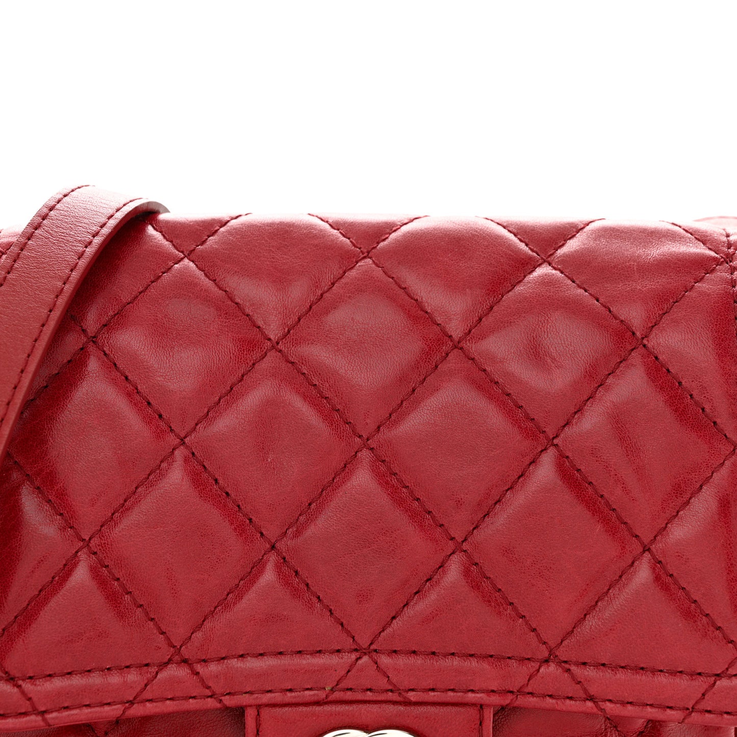 Lambskin Quilted Messenger Bag Red