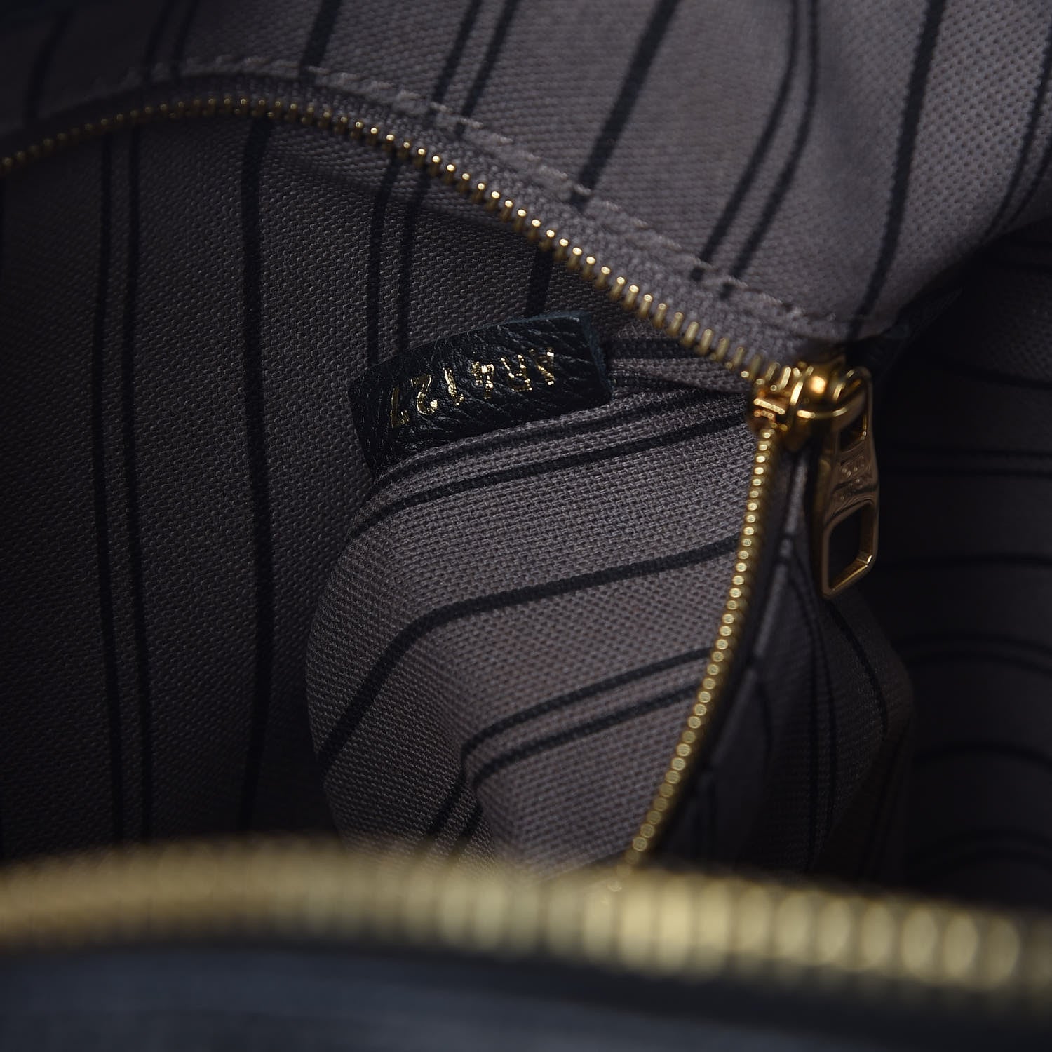 Louis Vuitton Empreinte Speedy Bandouliere 25 NM Black 7 of 17