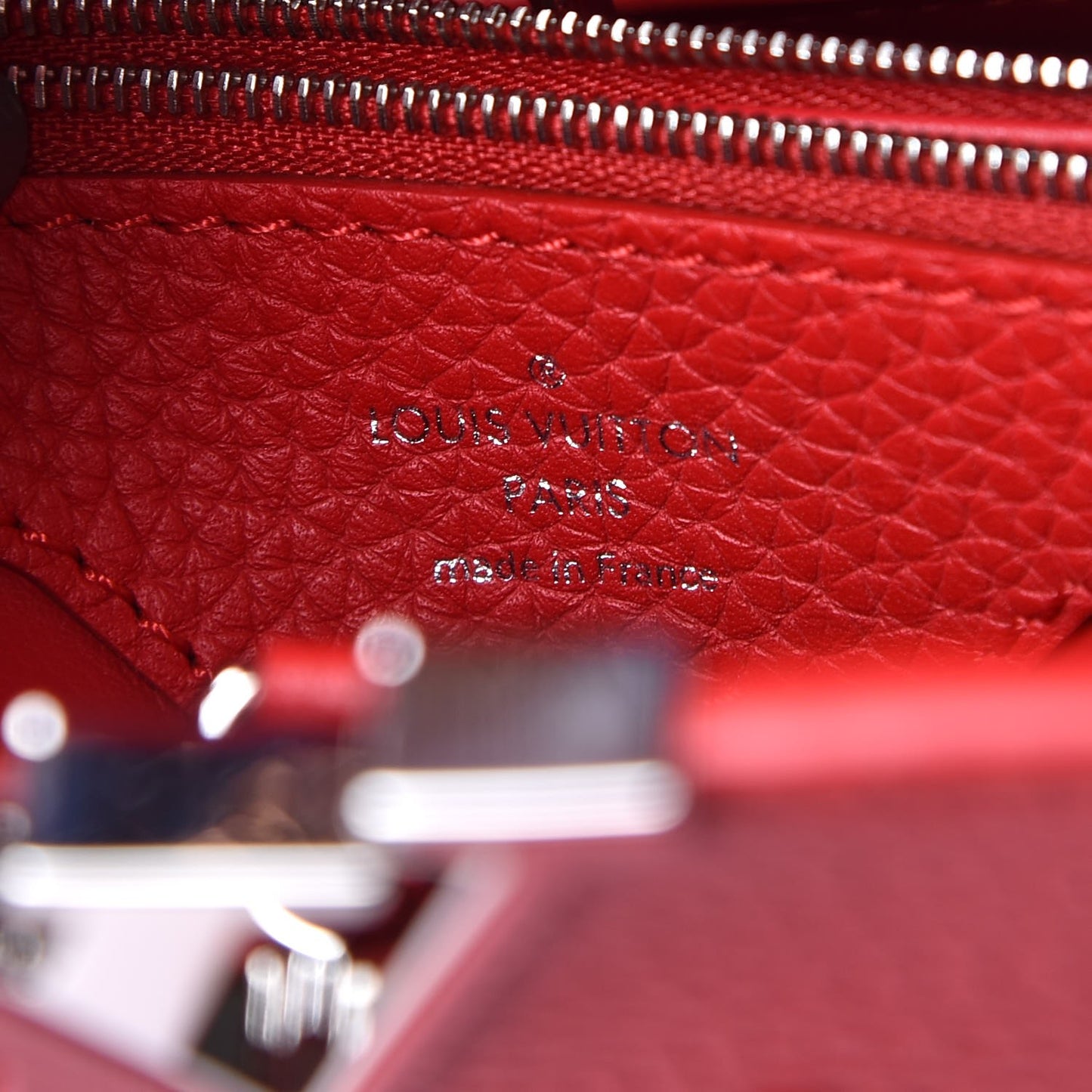 Taurillon Python Capucines MM Rubis