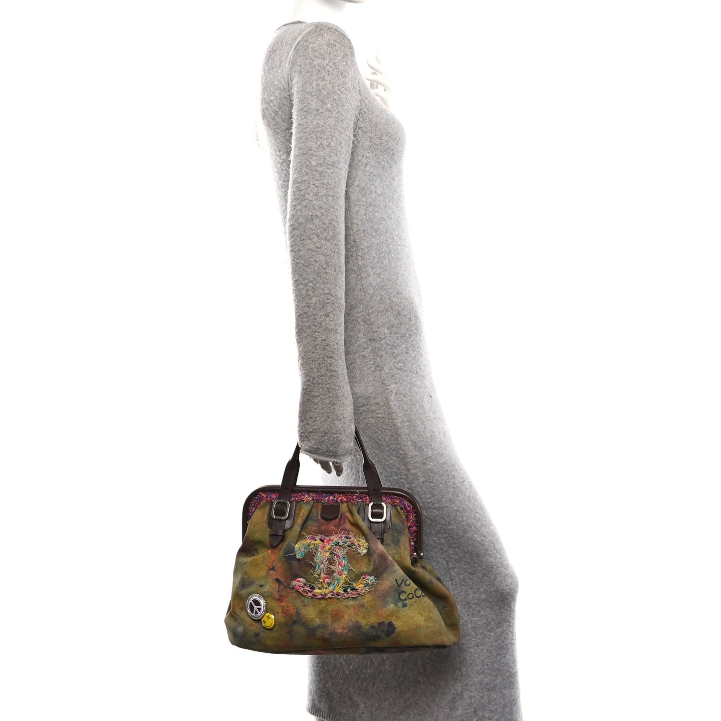 Washed Toile Graffiti On The Pavements Bowler Khaki Multicolor