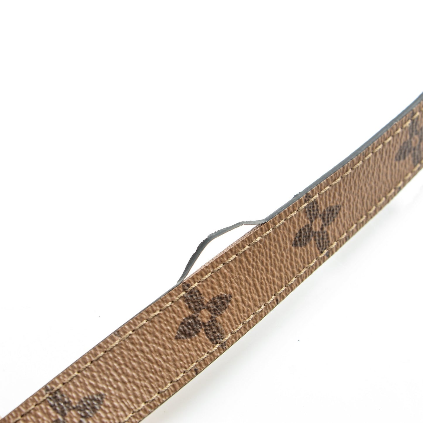 Reverse Monogram Pochette Metis