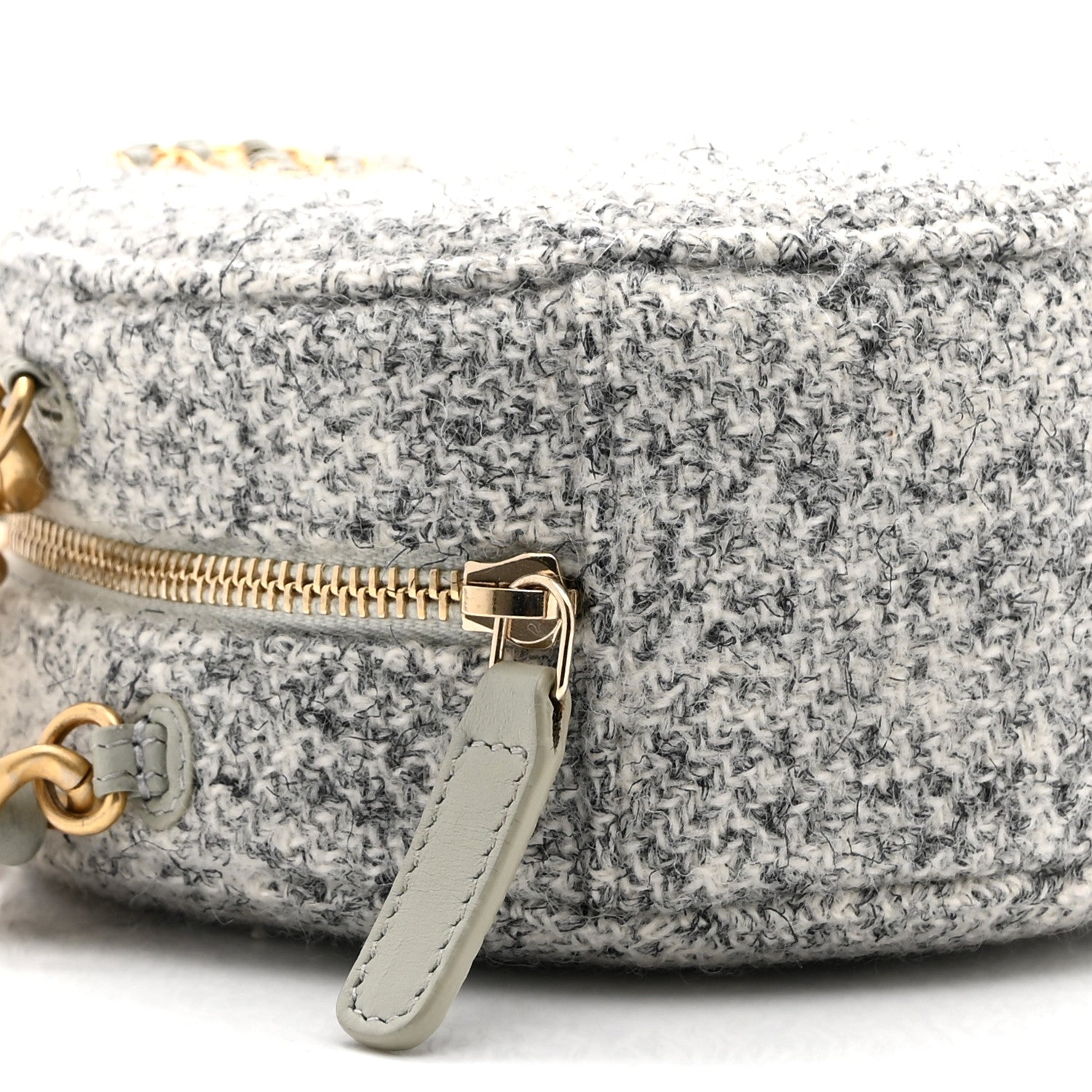 Chanel Wool Tweed Lambskin Quilted Chanel 19 Round Clutch With Chain Grey Ecru 9 of 10