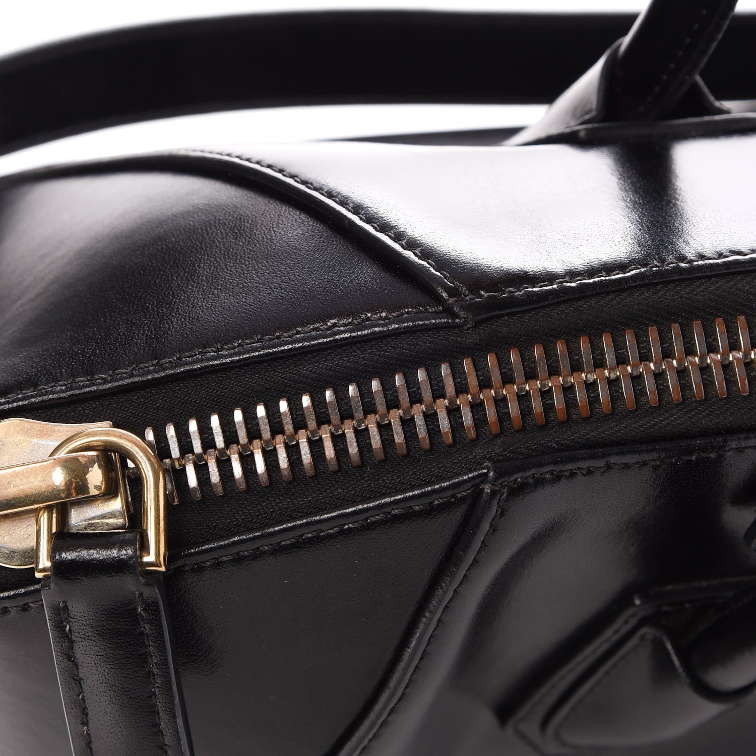 Givenchy Shiny Lord Calfskin Medium Antigona Black 11 of 14