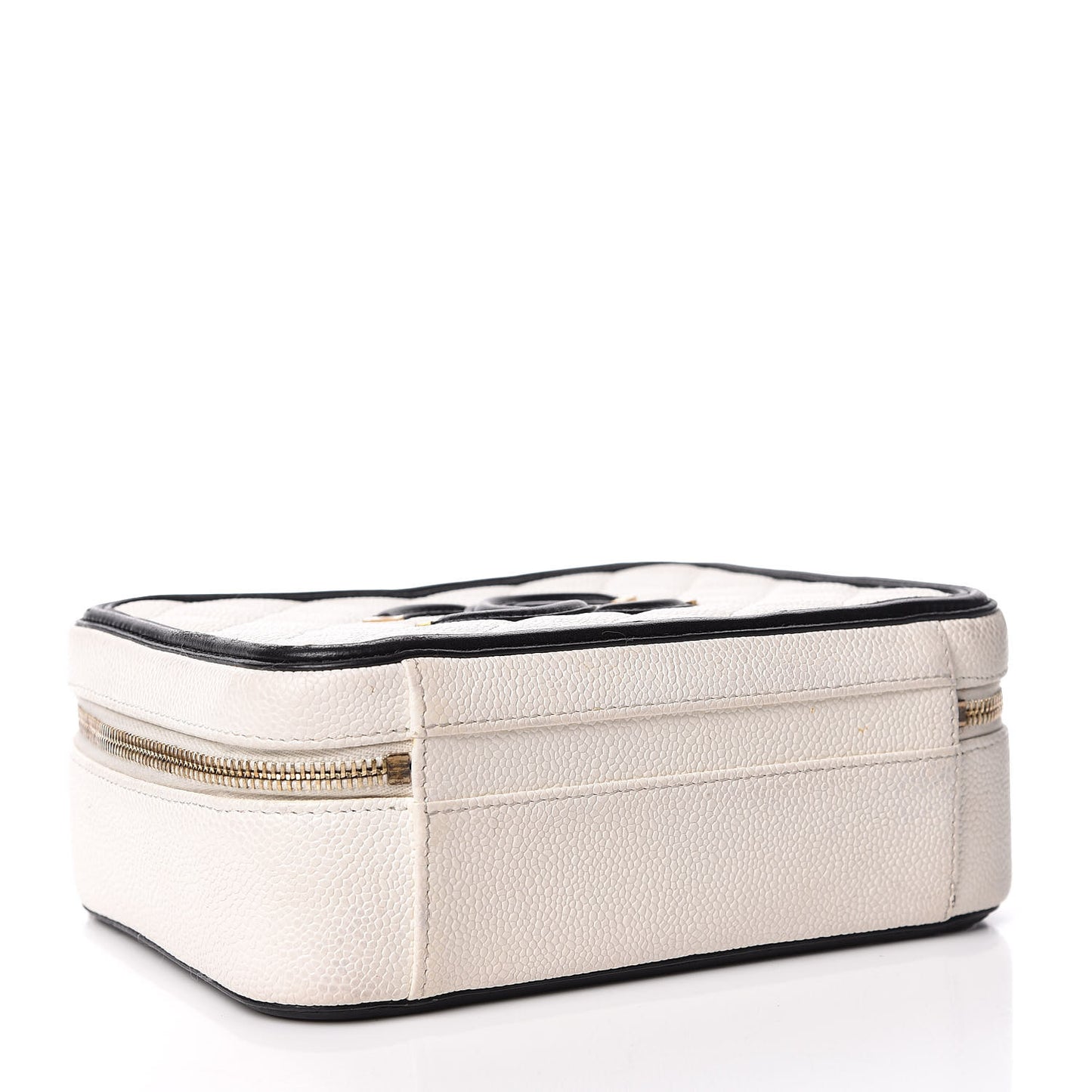 Caviar Quilted Medium CC Filigree Vanity Case White Black