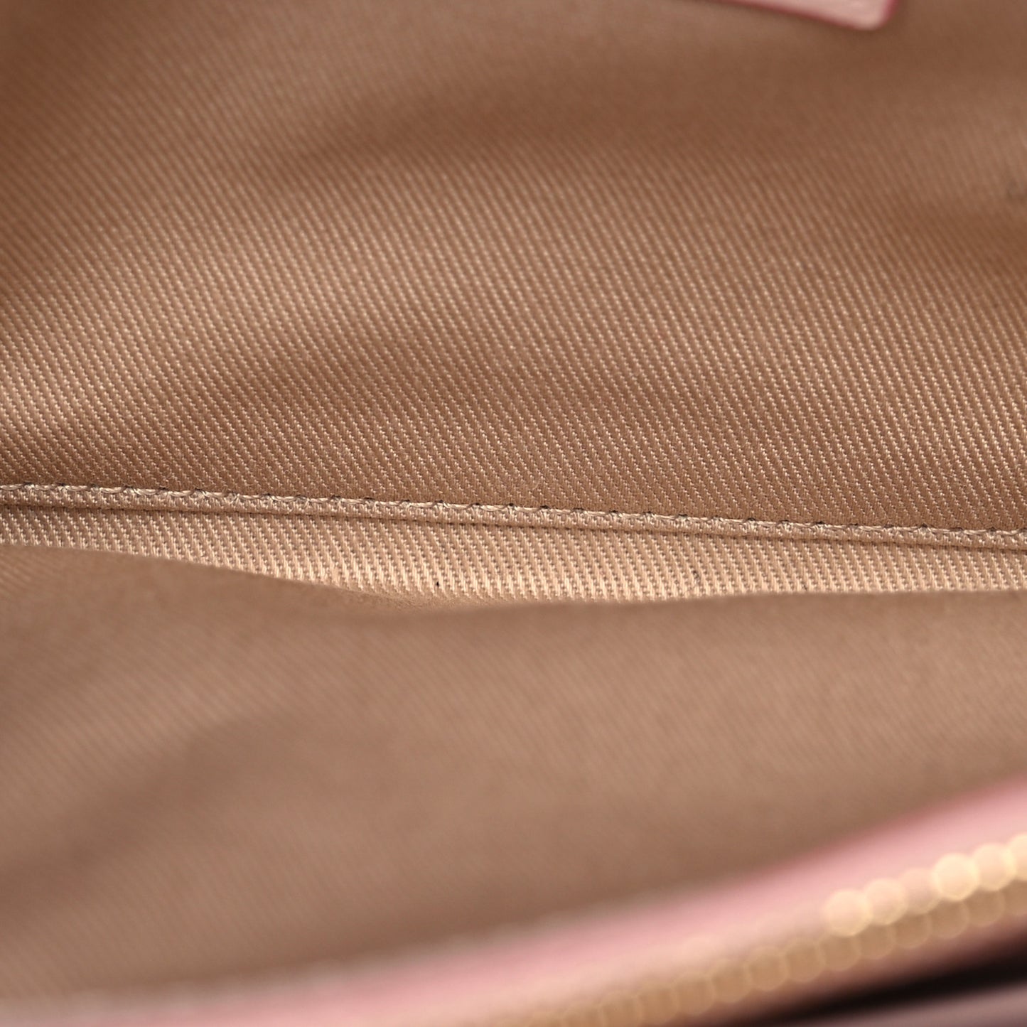 Visetos Medium Patricia Wallet On Chain Soft Pink