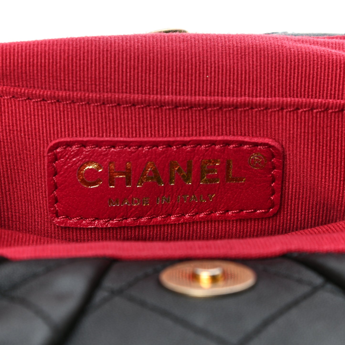 Lambskin Quilted Pearl Crown Clutch Bag Black