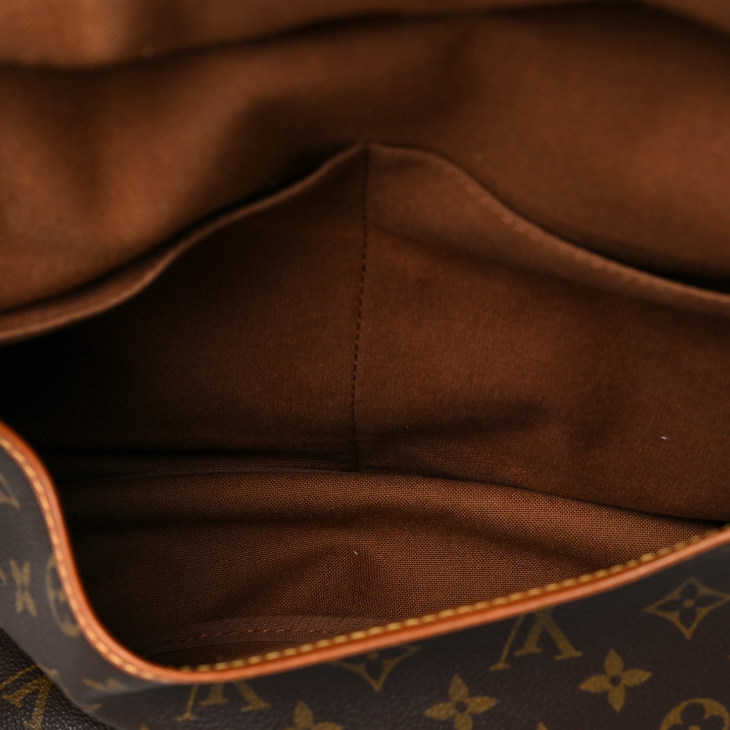 Monogram Saumur 35