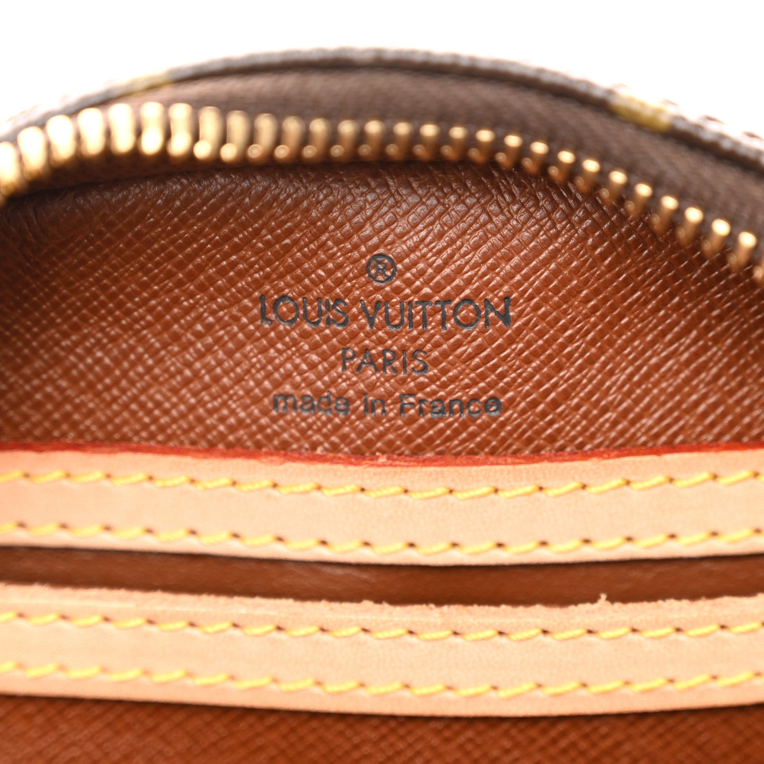 Louis Vuitton Monogram Blois 6 of 9