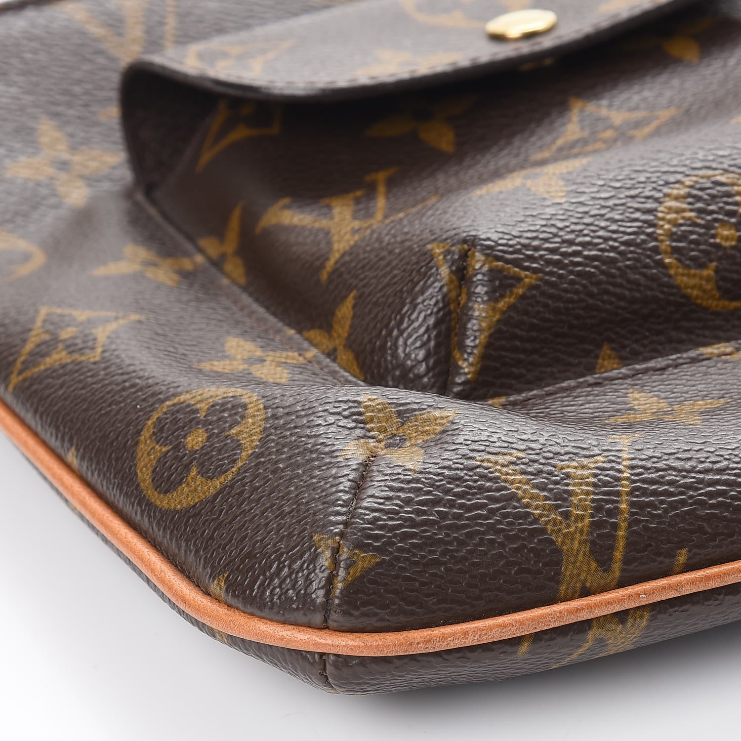 Louis Vuitton Monogram Partition Wristlet 9 of 10
