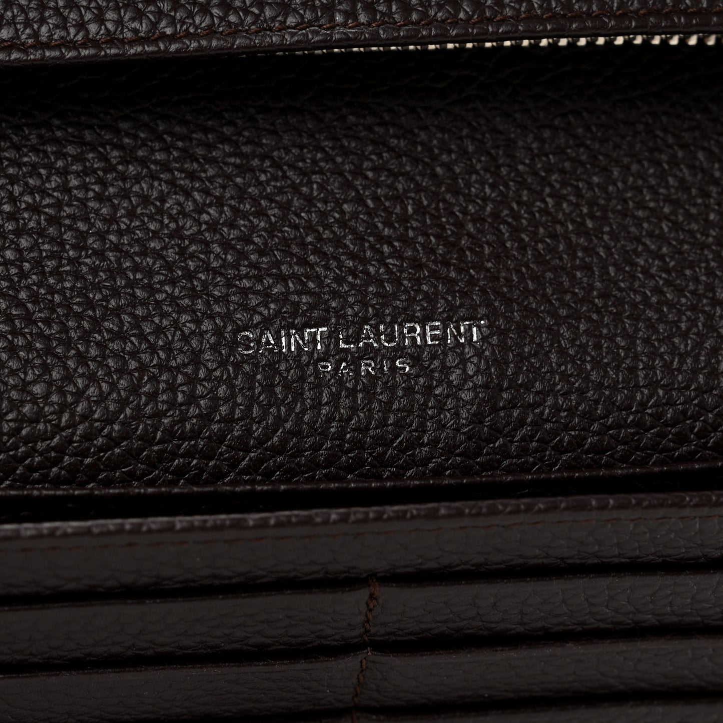 Grained Calfskin Souple Thin Wallet Amaranto