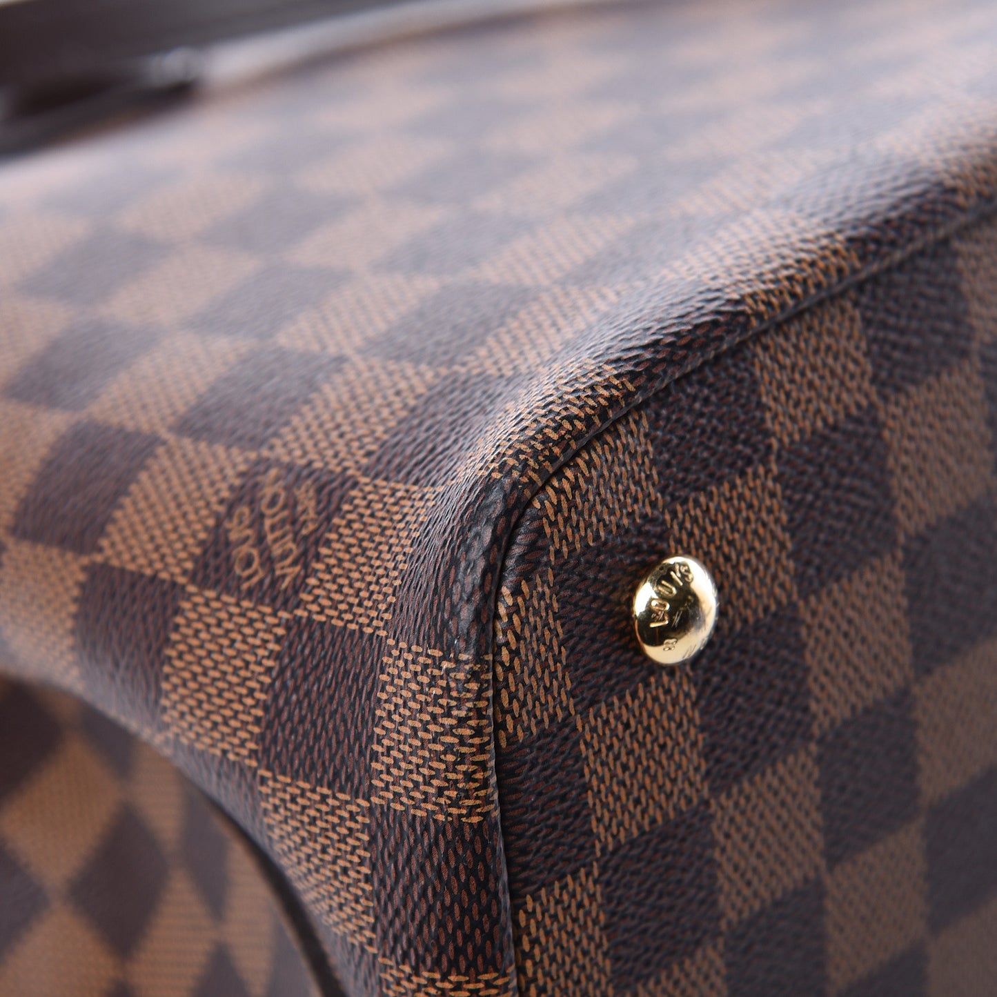 Damier Ebene Kensington