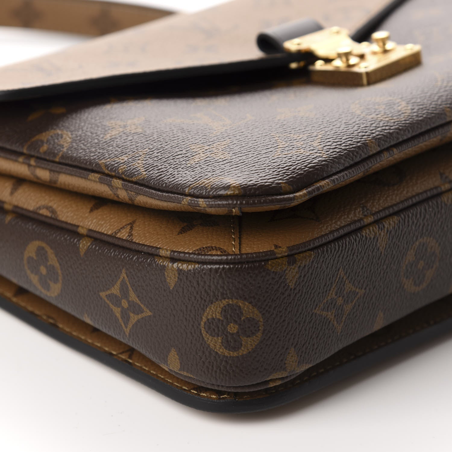 Louis Vuitton Reverse Monogram Pochette Metis 6 of 9