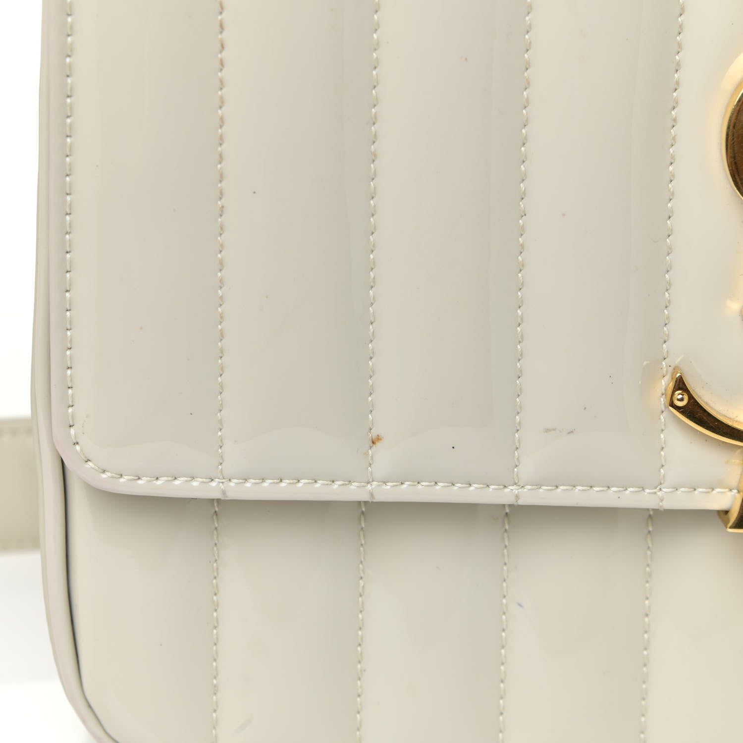 Saint Laurent Patent Matelasse Monogram Large Vicky Chain Bag White 20 of 26