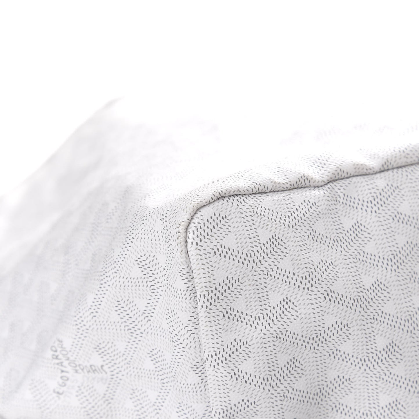 Goyardine Saint Louis GM White