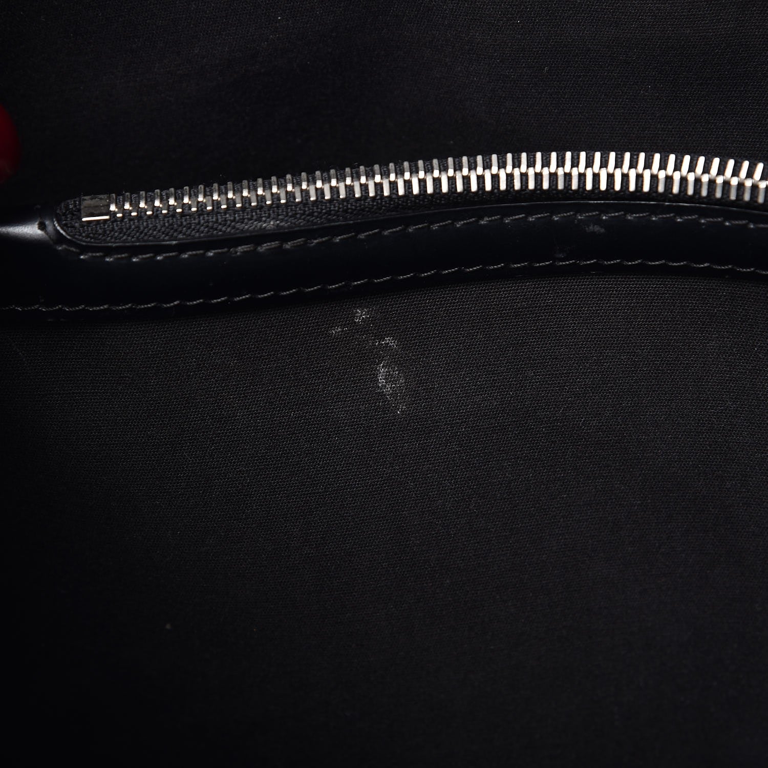 Louis Vuitton Epi Passy GM Black 8 of 11