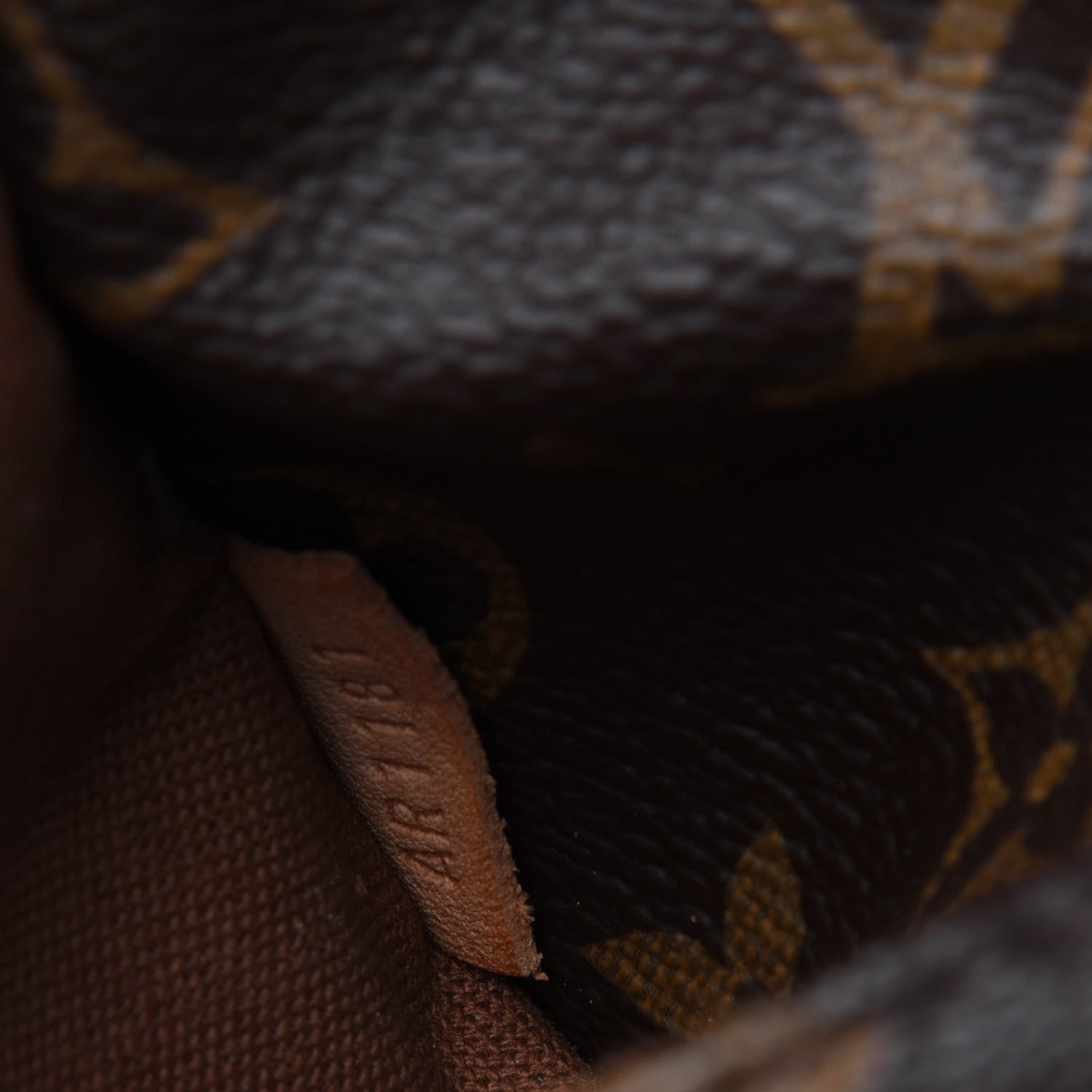 Louis Vuitton Monogram Totally GM 7 of 15