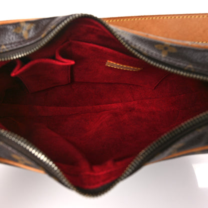 Louis Vuitton Monogram Croissant MM 5 of 10