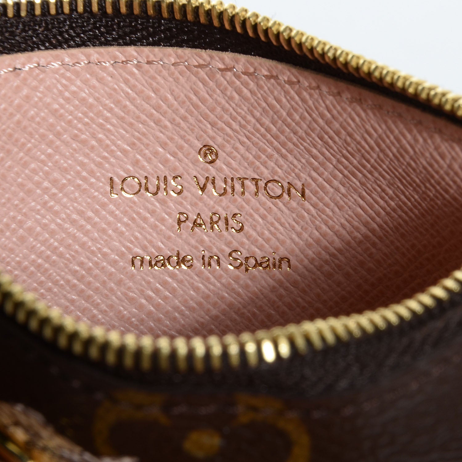 Louis Vuitton Monogram Affiche Key Pouch 6 of 7