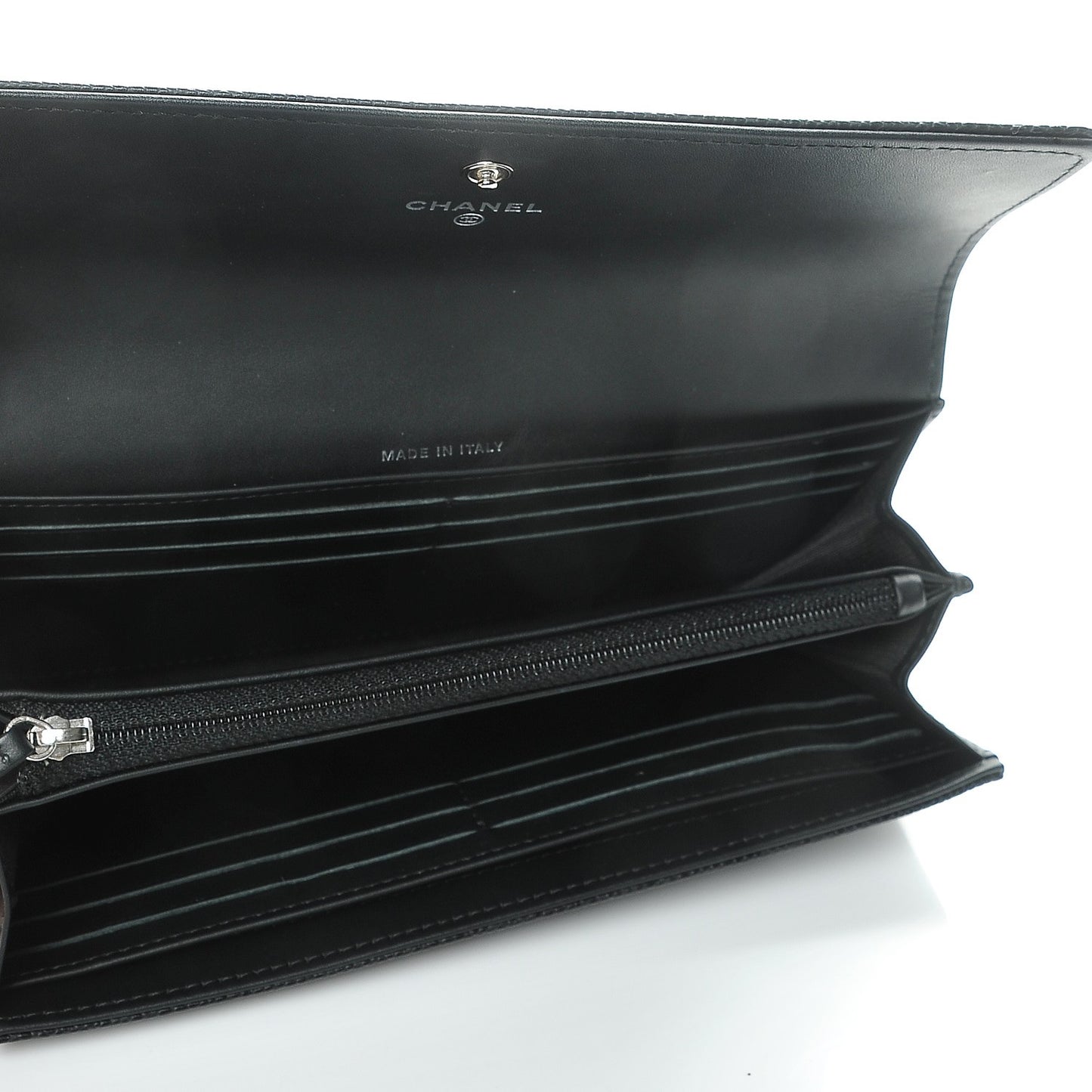 Caviar Timeless CC Large Gusset Flap Wallet Black
