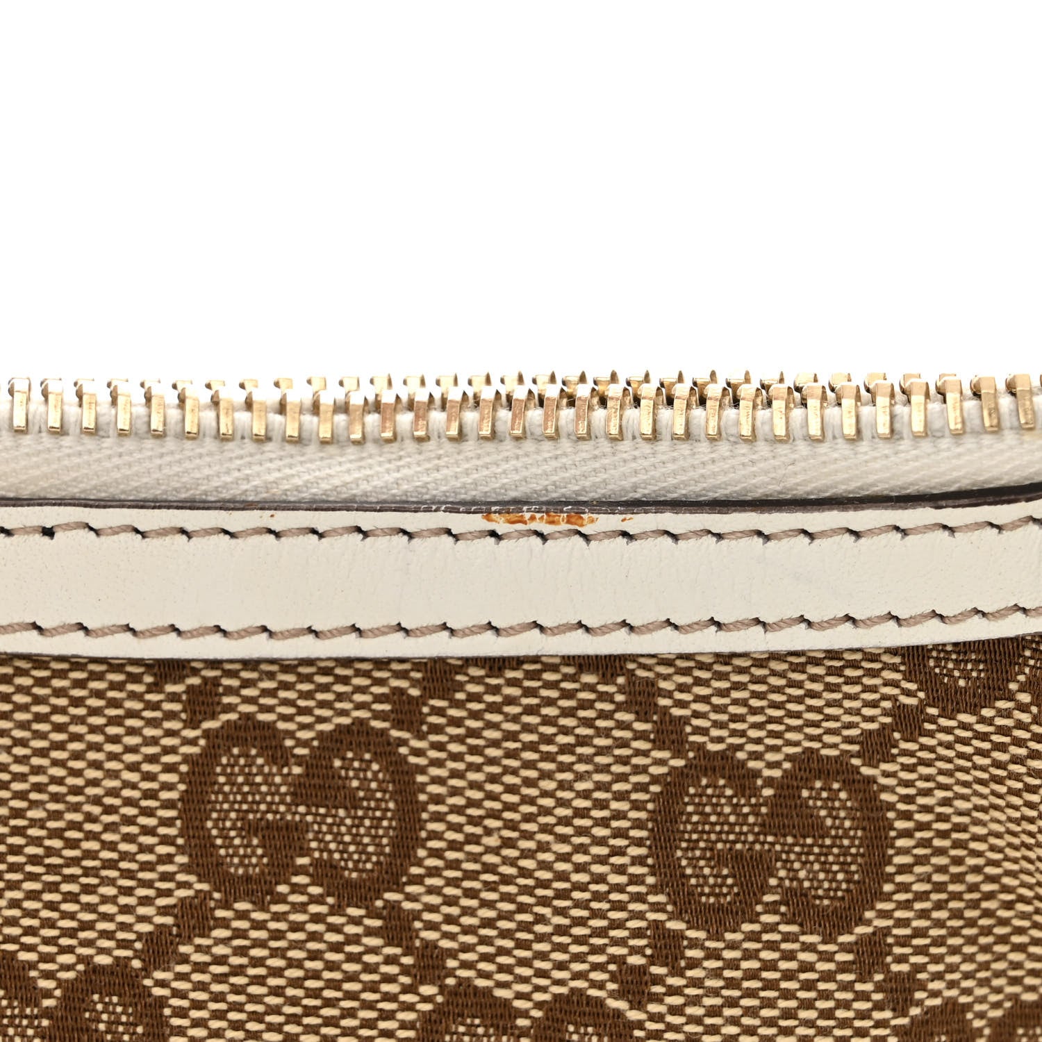 Gucci Monogram Pochette White 13 of 14