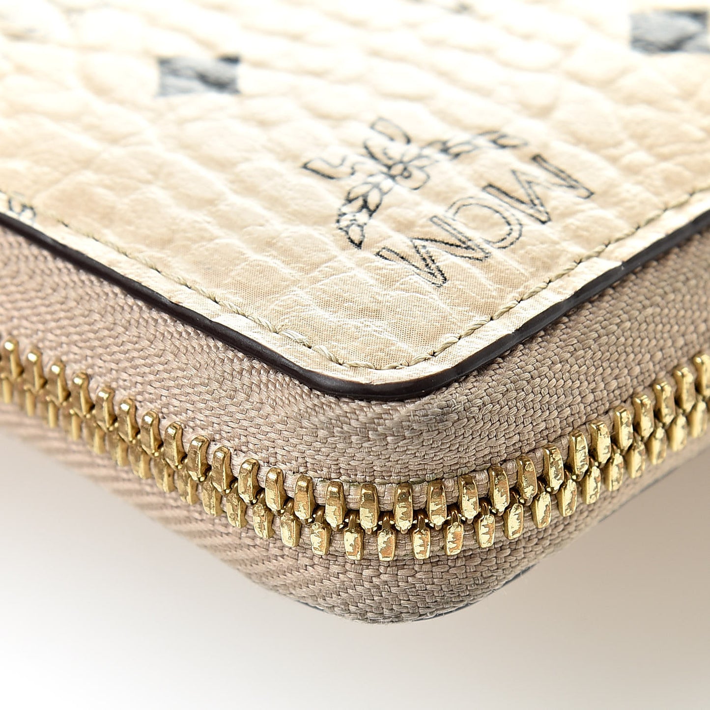 Visetos Large Zip Around Wallet Beige