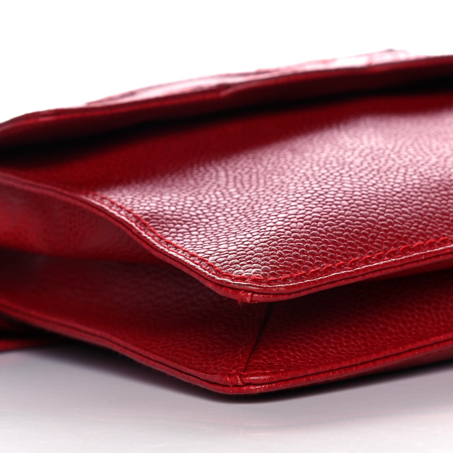 Caviar CC Shoulder Bag Red